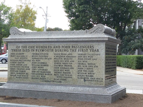 Pilgrim Memorial State Park grounds