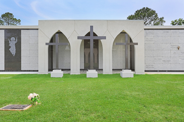 Pine Crest Funeral Home & Pine Crest Cemetery grounds