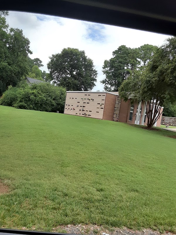 Pine Forest Memorial Gardens grounds