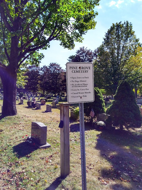 Pine Grove Cemetery grounds