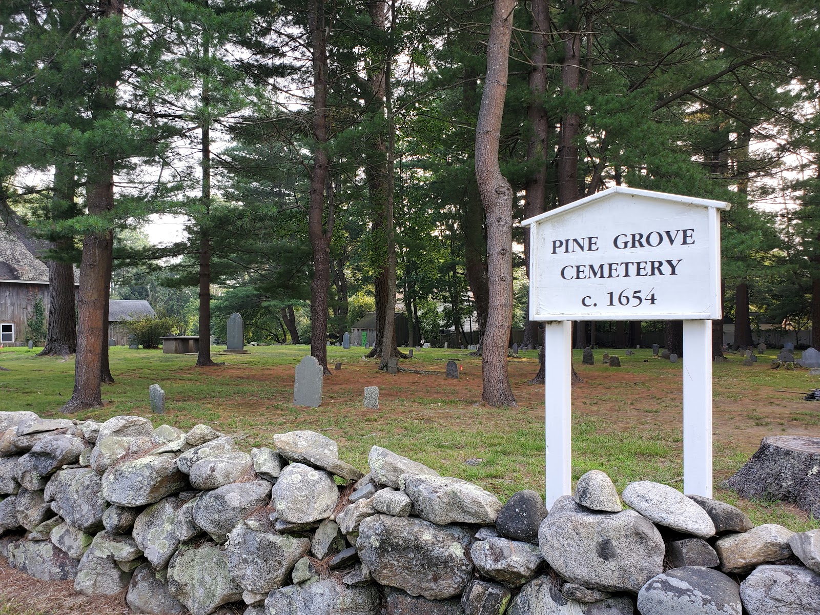 Pine Grove Cemetery cemetery grounds and headstones