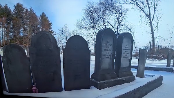 Pine Hill Cemetery grounds