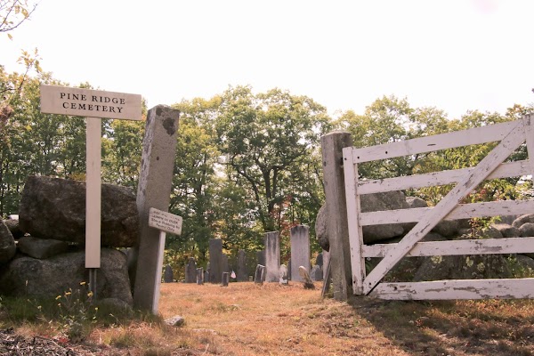 Pine Ridge Cemetery grounds