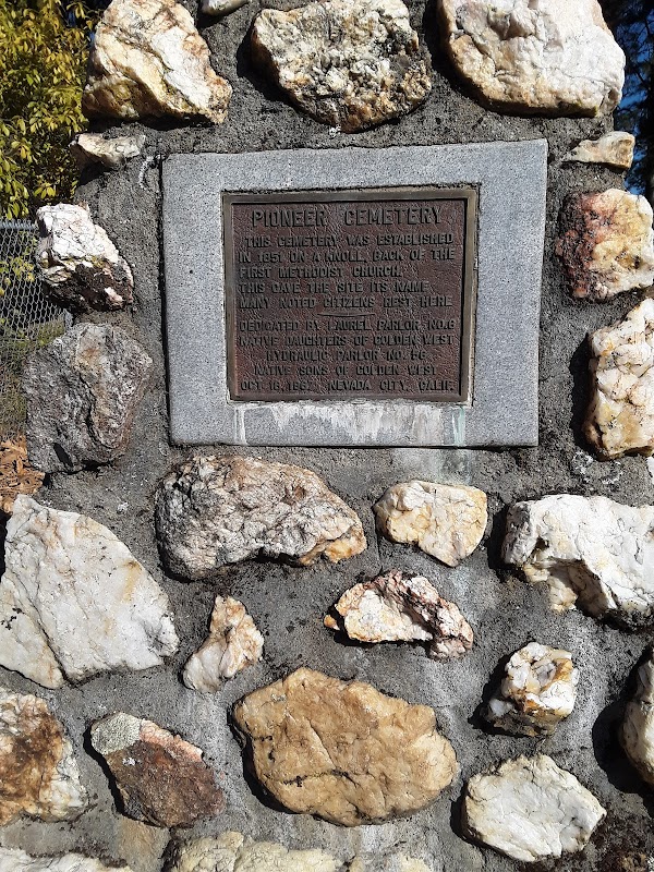 Pioneer Cemetery grounds