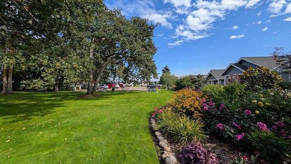 Pioneer Memorial Park grounds