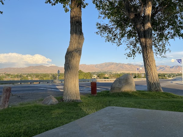 Pioneer Memorial Park grounds