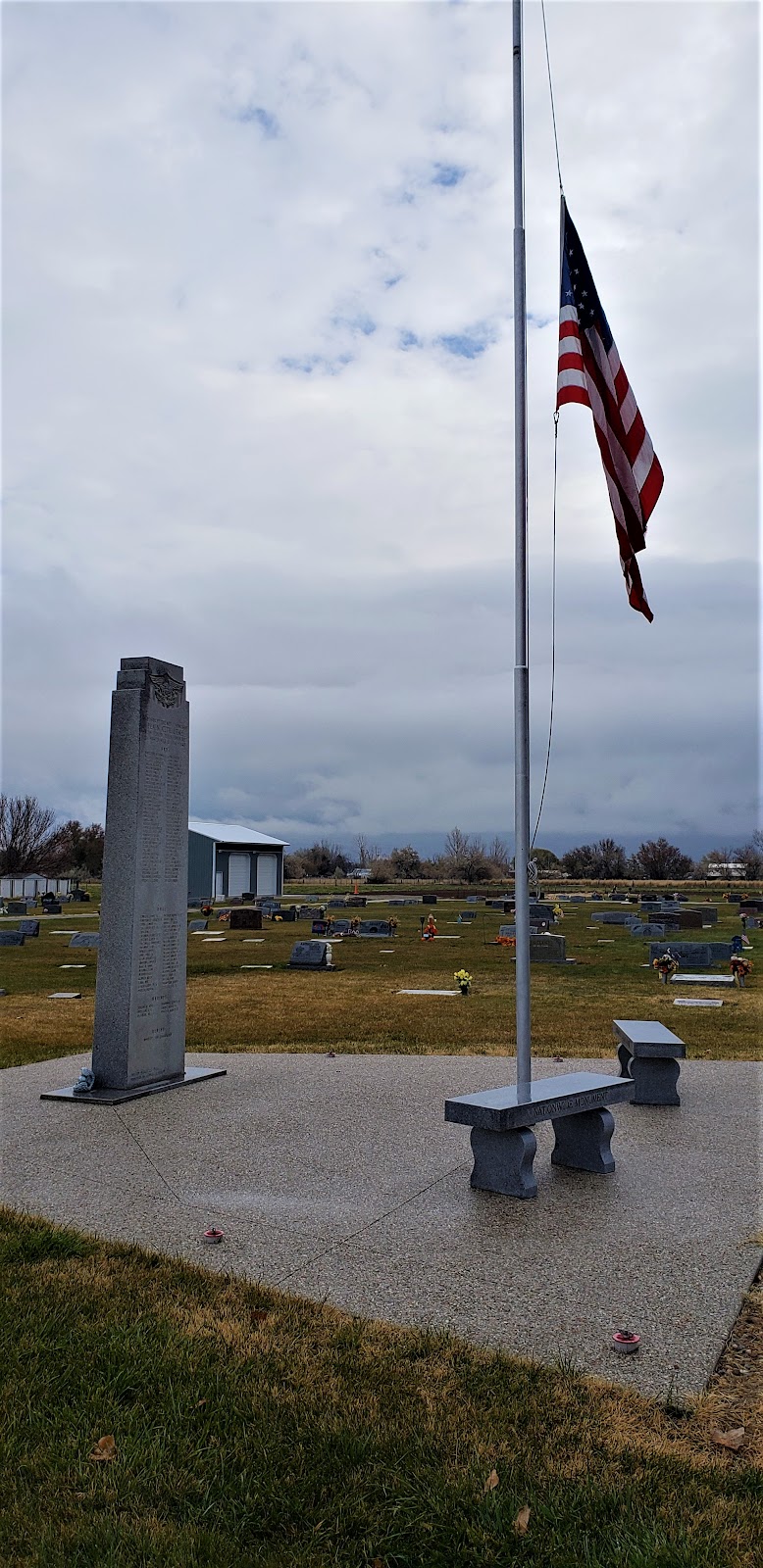 Plain City Cemetery headstone and grounds