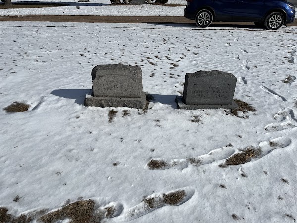 Plainfield Cemetery grounds