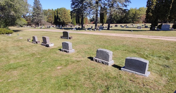 Plainfield Cemetery grounds