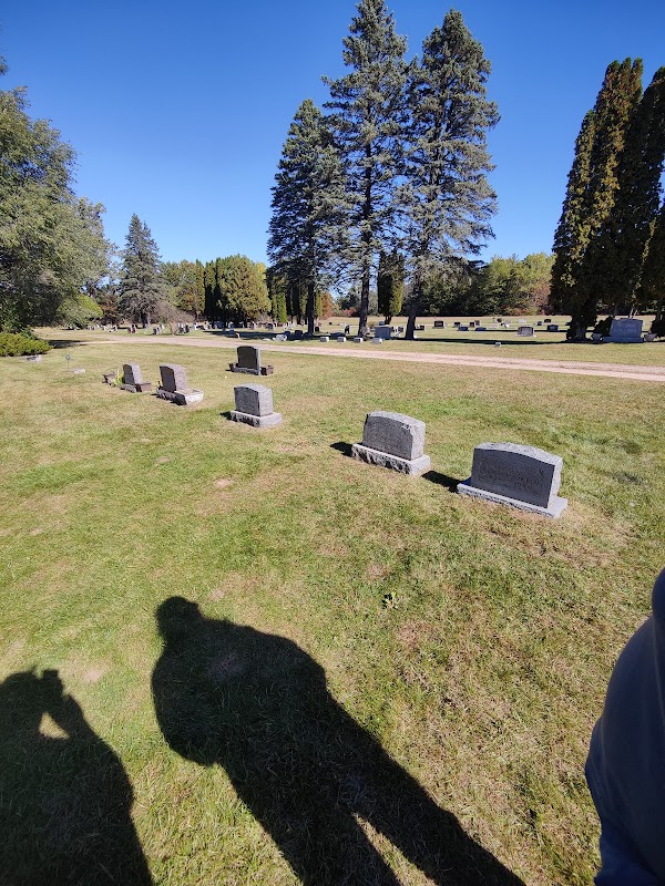 Plainfield Cemetery grounds
