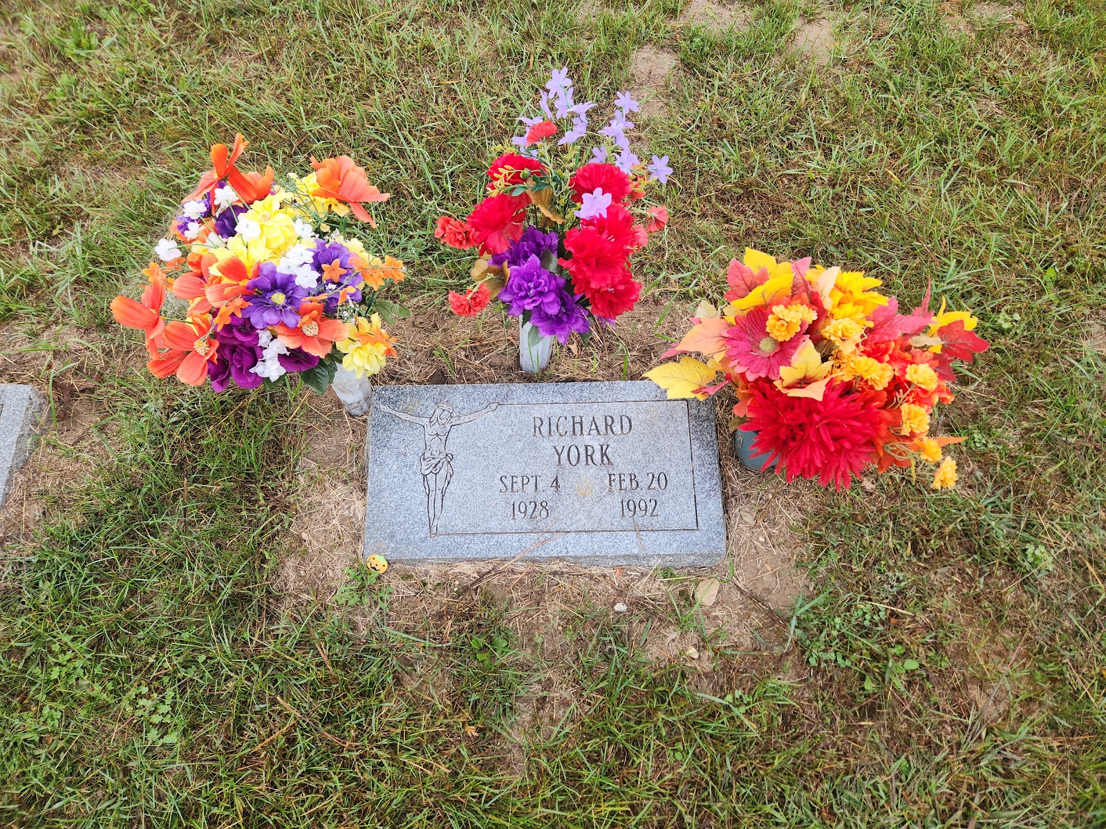 Plainfield Township Cemetery cemetery grounds and headstones