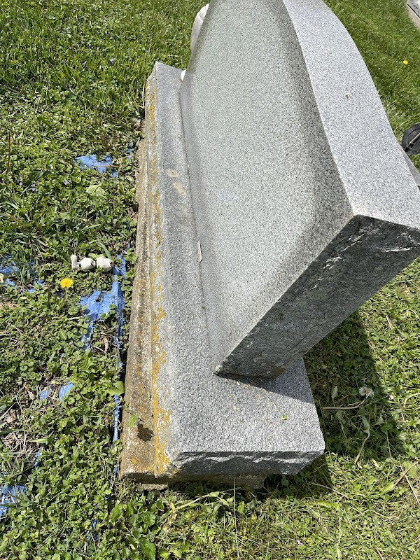 Plainview Cemetery grounds