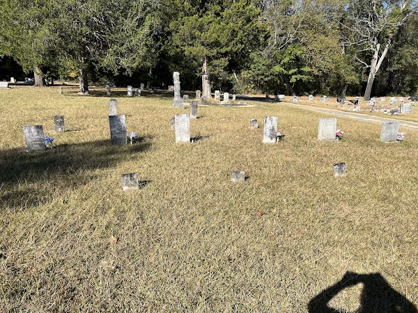 Pleasant Grove Cemetery grounds