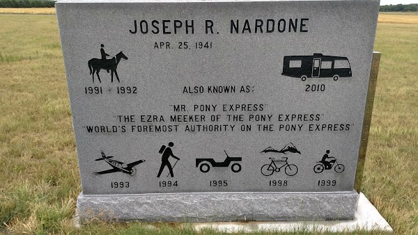 Pleasant Hill Cemetery grounds