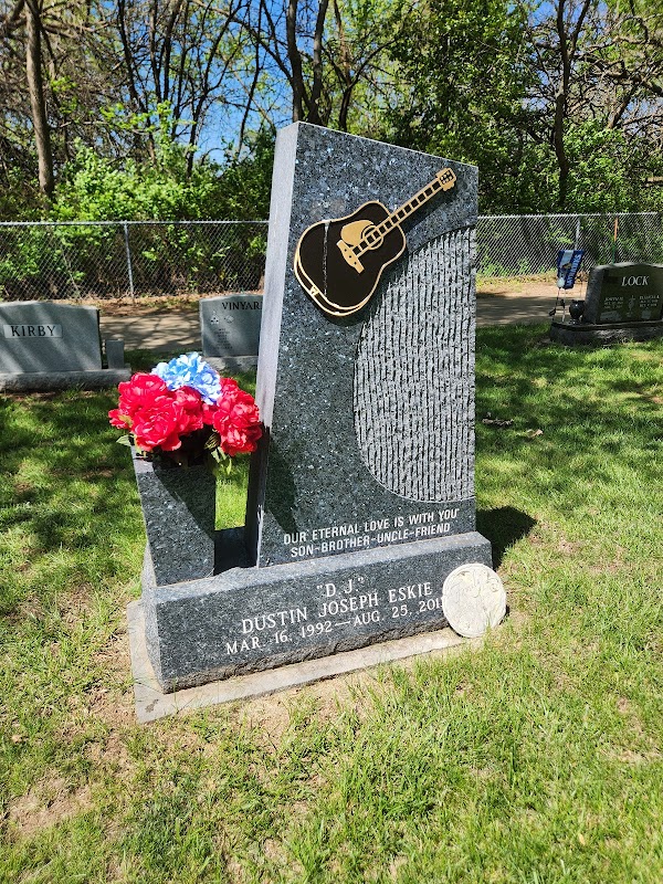 Pleasant Valley Cemetery grounds