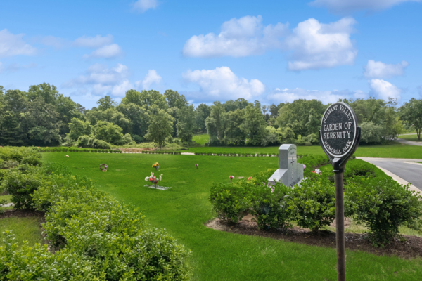 Pleasant Valley Memorial Park cemetery grounds and headstones