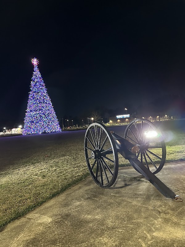 Pooler Memorial Park grounds