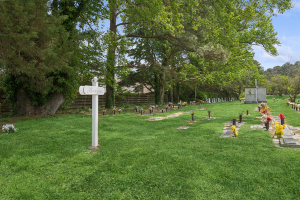 Princess Anne Memorial Park grounds