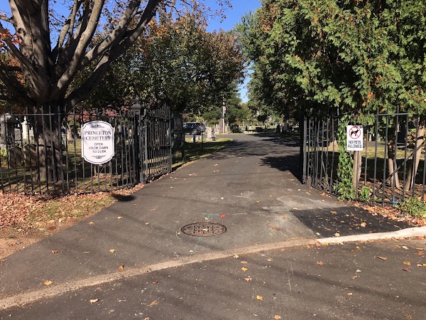 Princeton Cemetery grounds