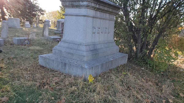 Prospect Hill Cemetery grounds