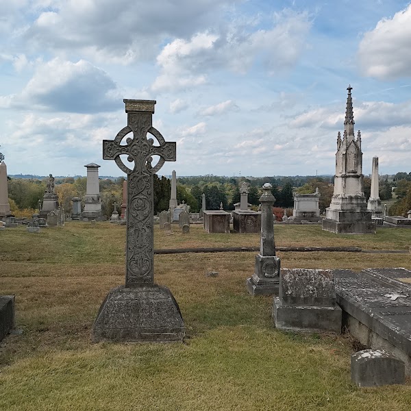Prospect Hill Cemetery grounds