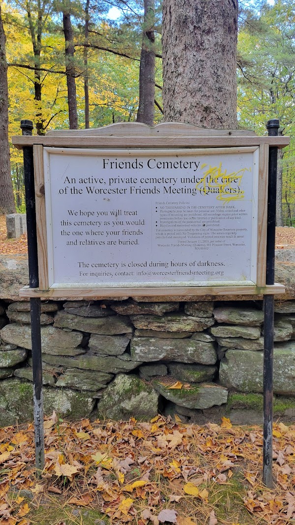 Quaker Cemetery grounds