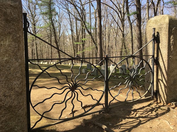 Quaker Cemetery grounds