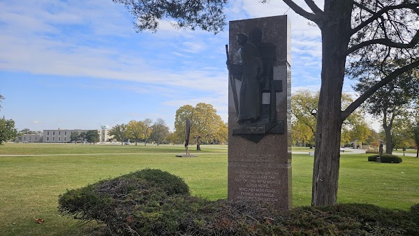 Queen of Heaven Catholic Cemetery & Mausoleums grounds