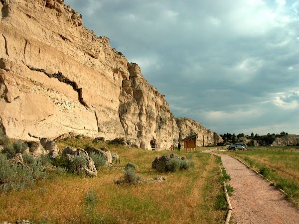 Register Cliff State Historic Site grounds