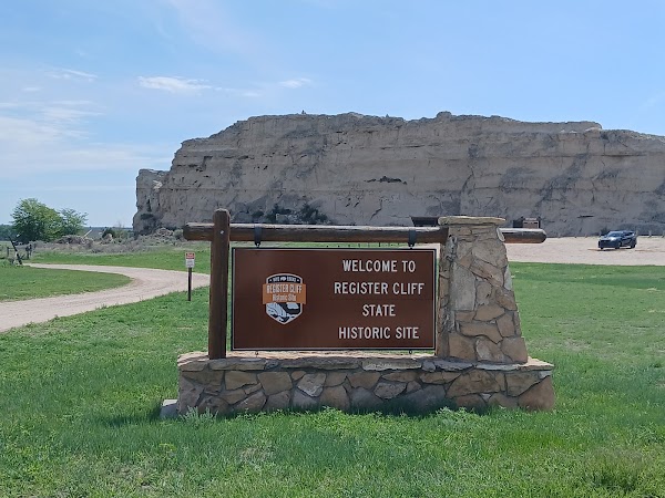 Register Cliff State Historic Site grounds