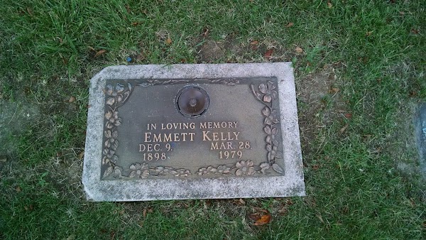 Rest Haven Memorial Park grounds