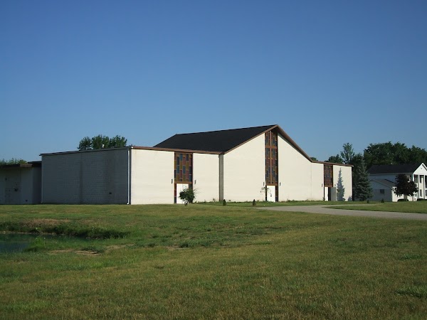Restlawn Memorial Park grounds