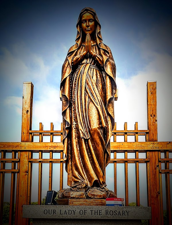 Resurrection Catholic Cemetery grounds