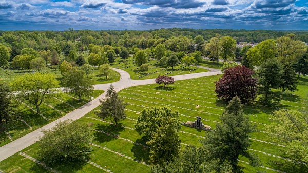 Resurrection Cemetery grounds