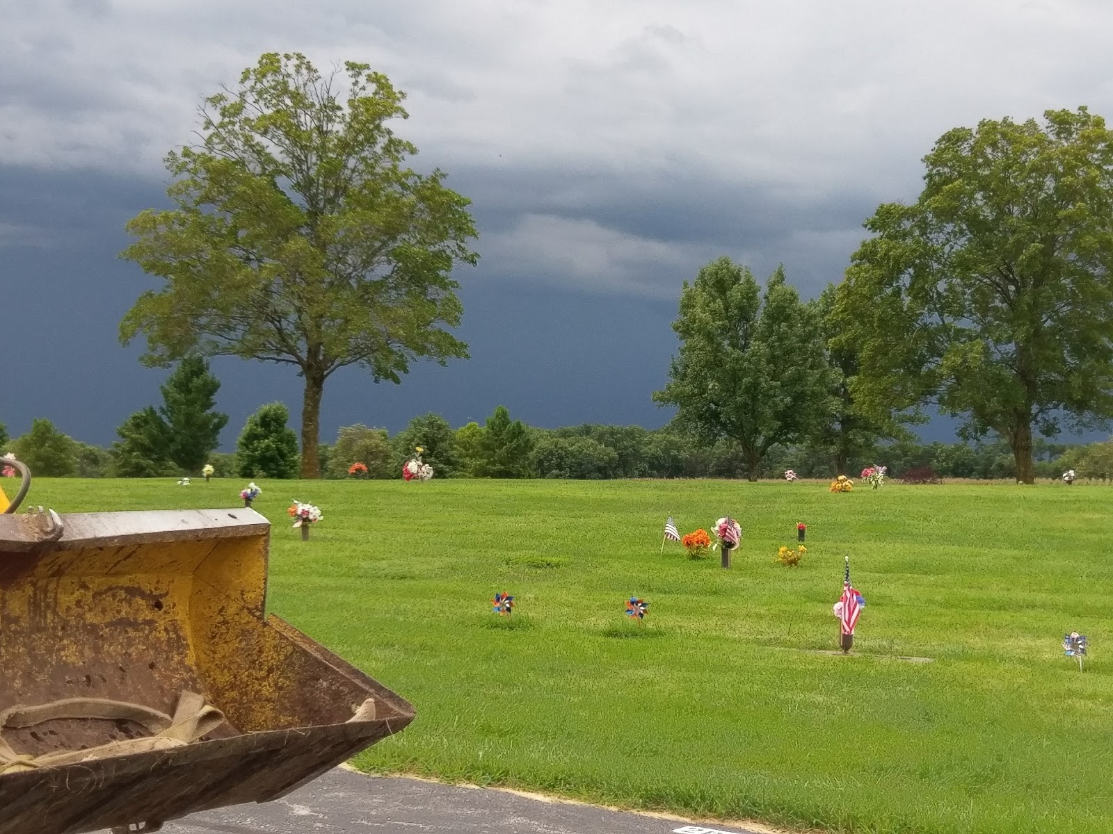 Resurrection Cemetery cemetery grounds and headstones