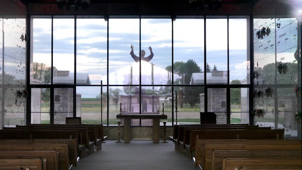 Resurrection Cemetery grounds
