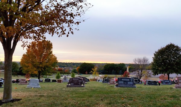Resurrection Cemetery grounds