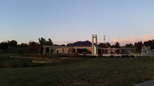 Resurrection Cemetery grounds