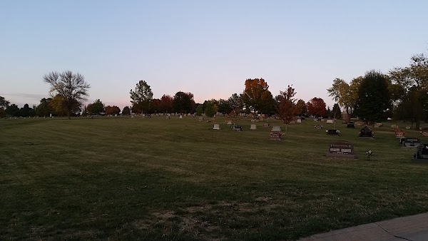 Resurrection Cemetery grounds