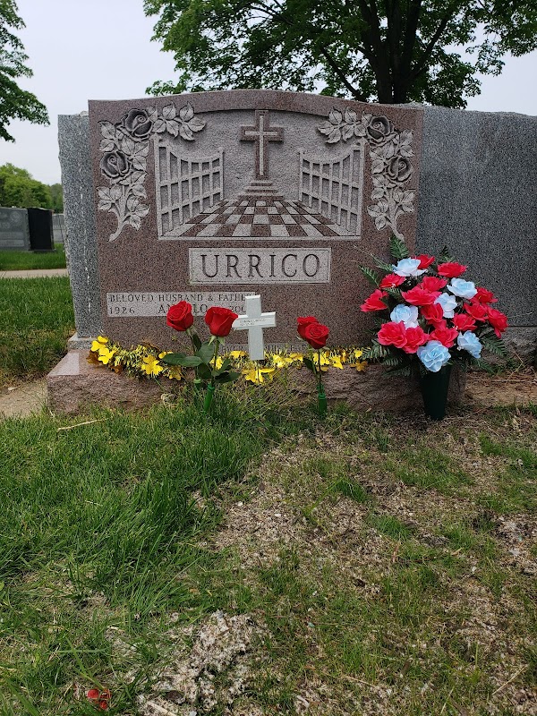 Resurrection Cemetery grounds