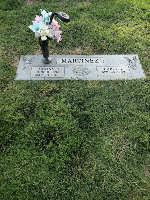 Resurrection Cemetery grounds