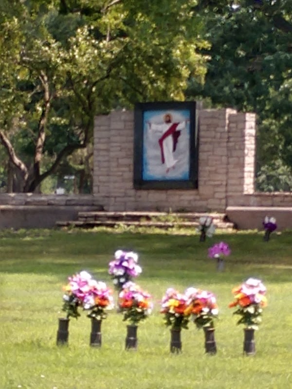 Resurrection Cemetery grounds