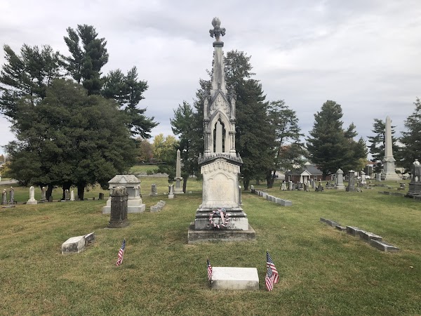 Richmond Cemetery grounds