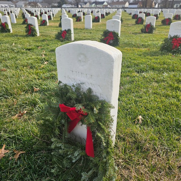 Richmond National Cemetery grounds
