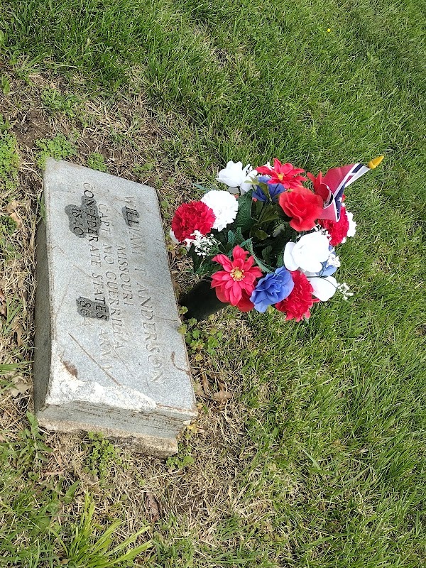 Richmond Pioneer Cemetery grounds