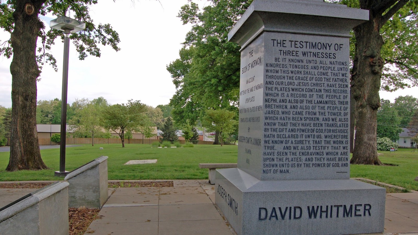 Richmond Pioneer Cemetery cemetery grounds and headstones