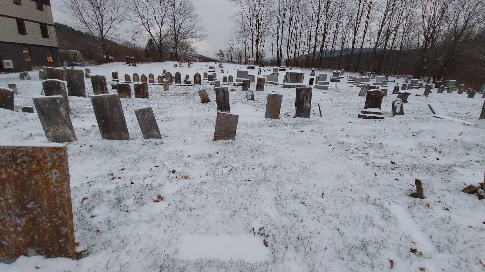 Richmond Village Cemetery cemetery grounds and headstones