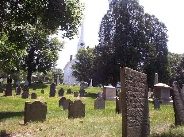 River Bend Cemetery grounds