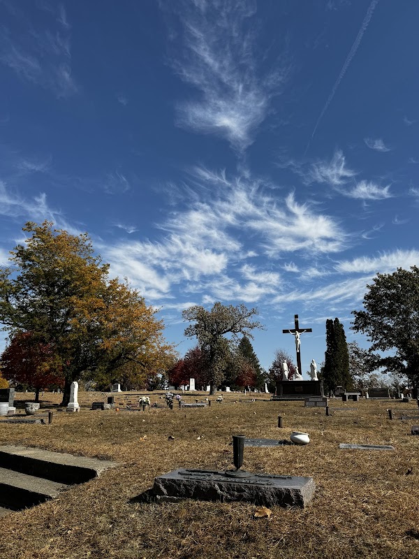 Riverside Cemetery grounds