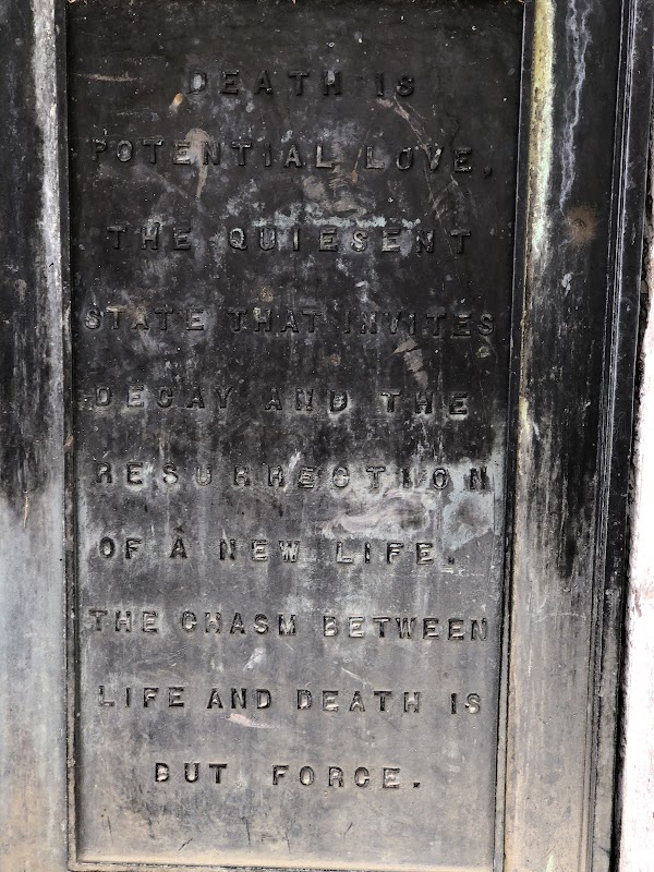 Riverside Cemetery grounds